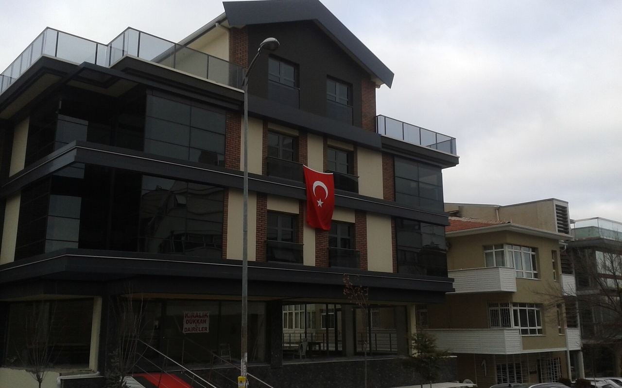 Sıfır Dairede Boya İki Yılda Neden Döküldü?